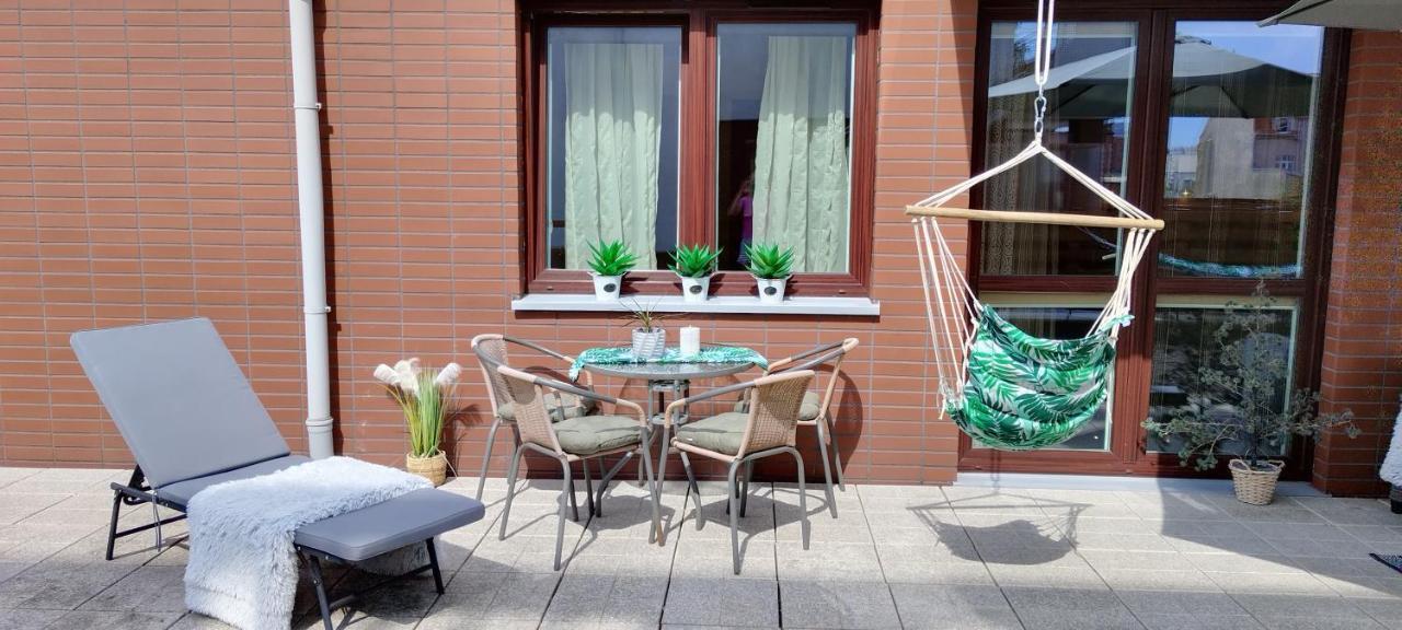 Apartamento Apartament Amber Z Duzym Tarasem Kołobrzeg Exterior foto